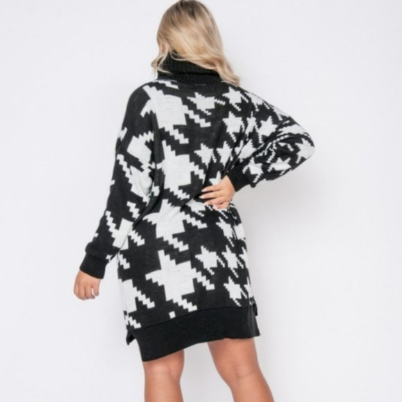Black Knitted Houndstooth Long Sleeve Turtleneck Oversized Mini Sweater Dress - Picture 4 of 9